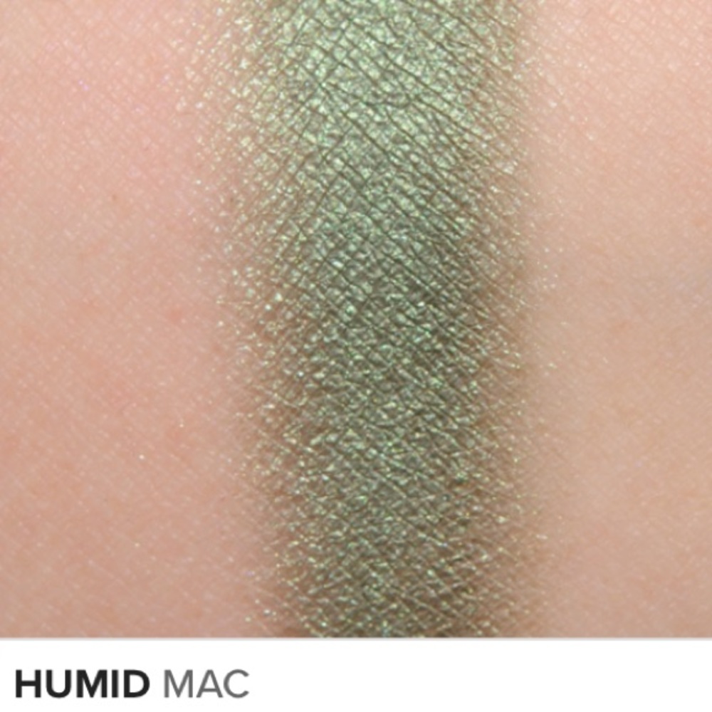 MAC Humid Eyeshadow - Picture 4 of 4